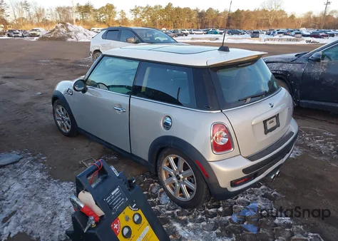 2013 Mini Hardtop Cooper S z USA, uszkodzony, nr VIN WMWSV3C53DT397241